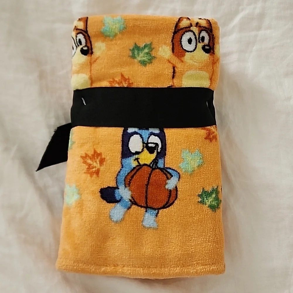 Bluey & Bingo Autumn Pumpkins & Fall Leaves Orange Halloween 2 Pack Hand Towels